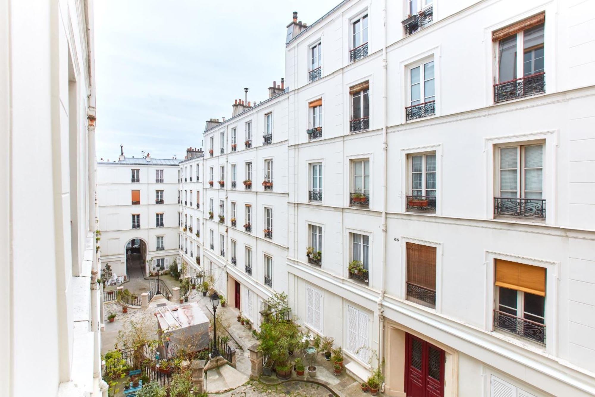 Montmartre & Rue Durantin - 1br - Cityapartmentstay Appartamento