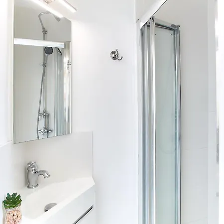 Montmartre & Rue Durantin - 1br - Cityapartmentstay Appartamento