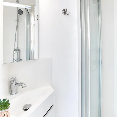 Montmartre & Rue Durantin - 1br - Cityapartmentstay Appartamento